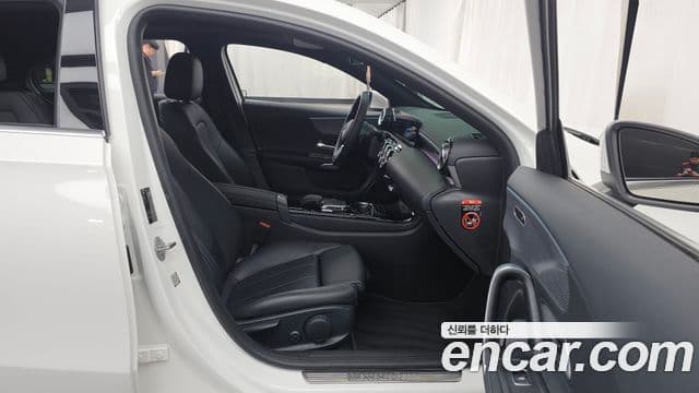 Mercedes-Benz A-Class 2021 — Фото 11/20