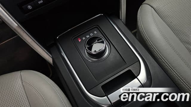 Land Rover Discovery Sport 2019 — Şəkil 9/20