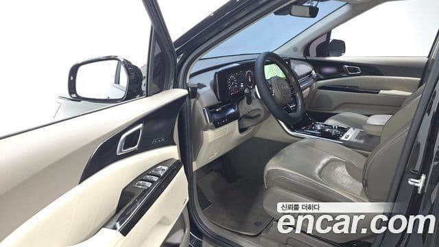 Kia Carnival 2021 — Фото 10/20