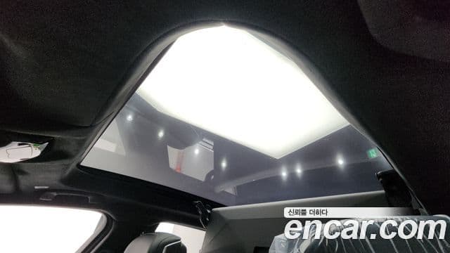 BMW 7 Series 2023 — ფოტო 16/20