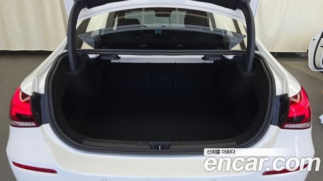 Mercedes-Benz A-Class 2020 — Фото 20/20