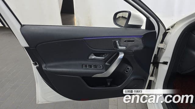 Mercedes-Benz A-Class 2020 — Şəkil 4/30