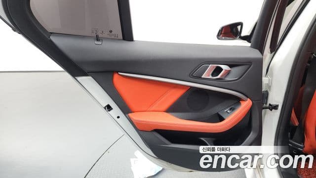 BMW 1 Series 2021 — Photo 20/34