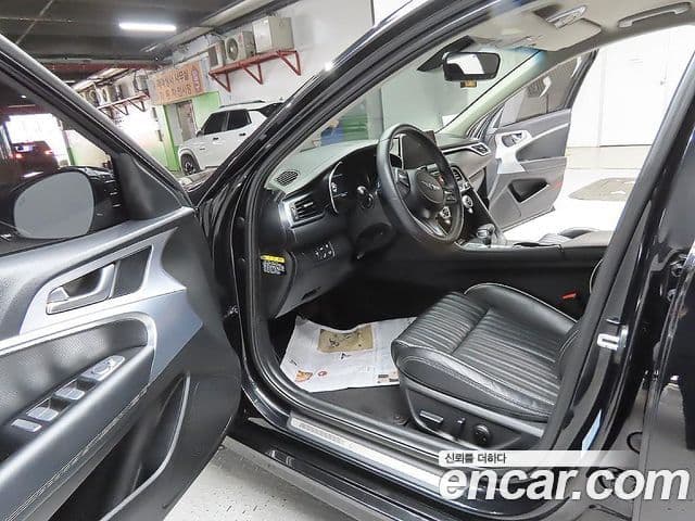 Genesis G70 2020 — ფოტო 11/20