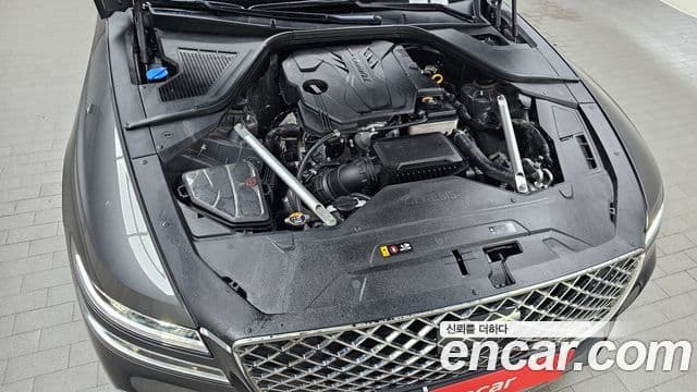 Genesis Electrified G80 2022 — фото 6 из 20