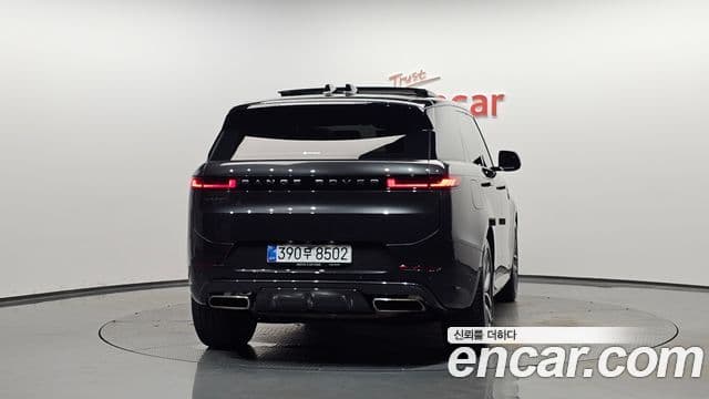 Land Rover Range Rover Sport 2024 — фото 4 из 20