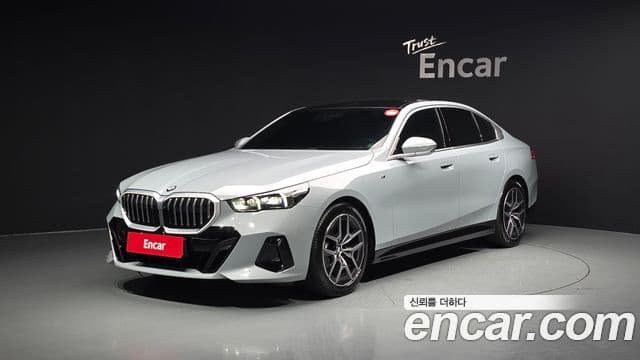 BMW 5 Series 2024 — Şəkil 1/20