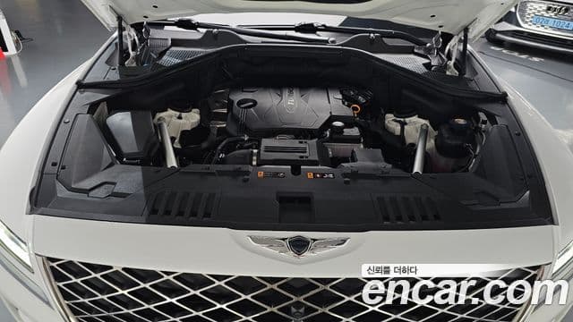 Genesis GV80 2021 — ფოტო 6/20