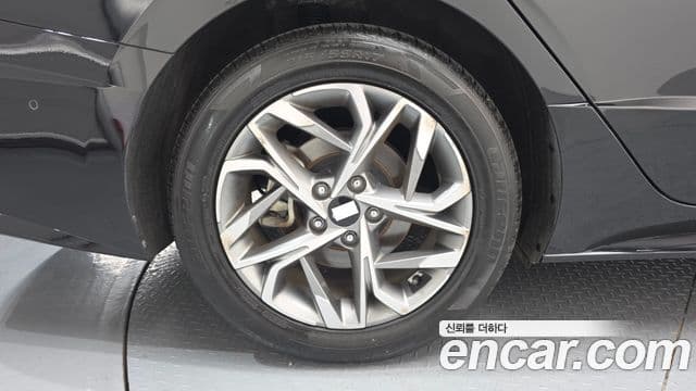Hyundai Sonata 2022 — фото 5 из 20
