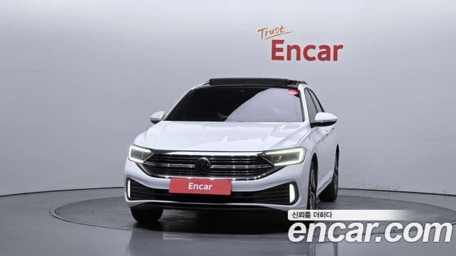 Volkswagen Jetta 2024 — ფოტო 3/20
