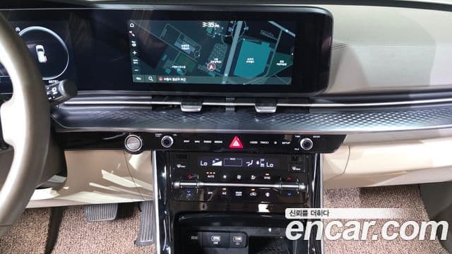 Kia Carnival 2023 — Şəkil 13/20