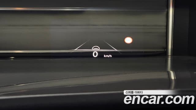 Genesis Electrified G80 2022 — фото 15 из 20