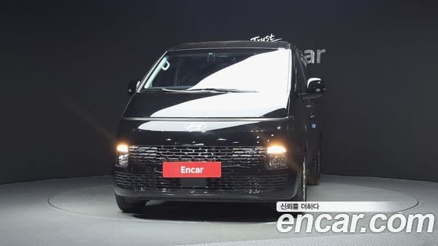 Hyundai Staria 2025 — ფოტო 3/20