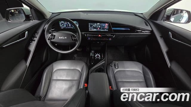 Kia Niro 2022 — Şəkil 7/20