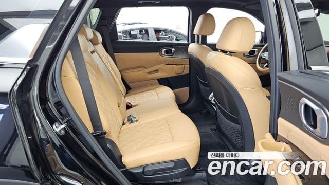 Kia Sorento 2021 — фото 12 из 20