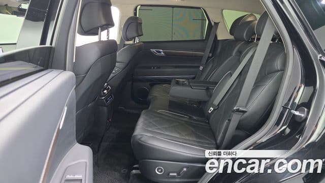 Genesis GV80 2023 — фото 12 из 20