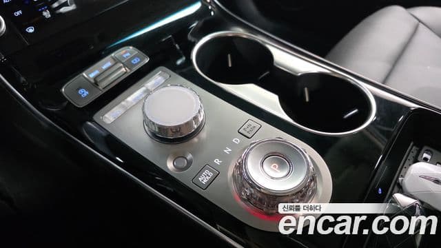 Genesis GV70 2025 — фото 7 из 20