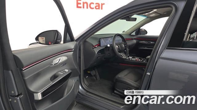 Genesis GV70 2025 — фото 8 из 20