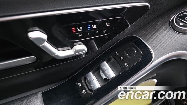 Mercedes-Benz S-Class 2021 — ფოტო 31/31
