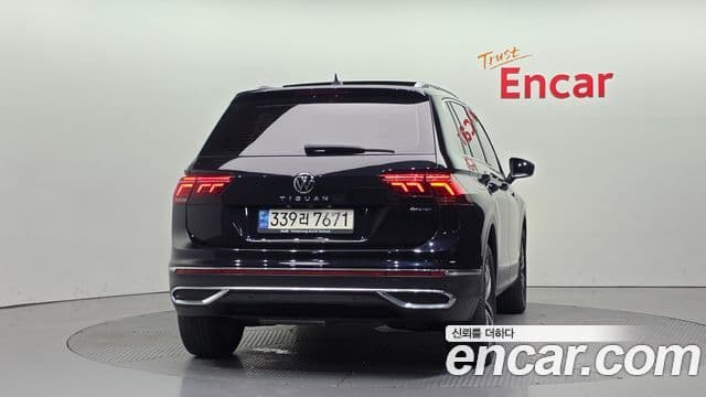 Volkswagen Tiguan 2022 — фото 4 из 20