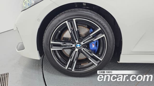 BMW 3 Series 2023 — фото 5 из 20