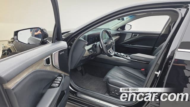 Kia K8 2022 — фото 10 из 20