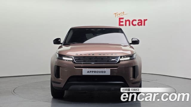 Land Rover Range Rover Evoque 2025 — фото 7 из 20