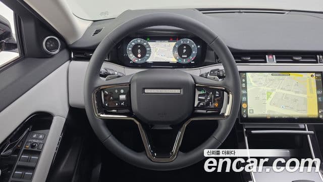 Land Rover Range Rover Evoque 2025 — фото 15 из 20