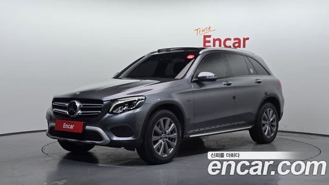 Mercedes-Benz GLC-Class 2018 — Şəkil 1/20