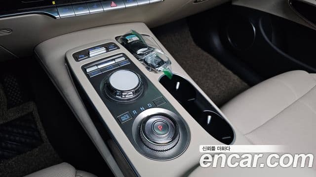 Genesis GV70 2021 — фото 9 из 20