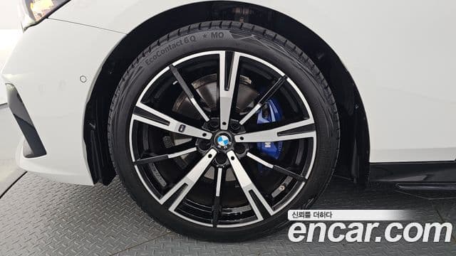 BMW 5 Series 2025 — фото 5 из 20