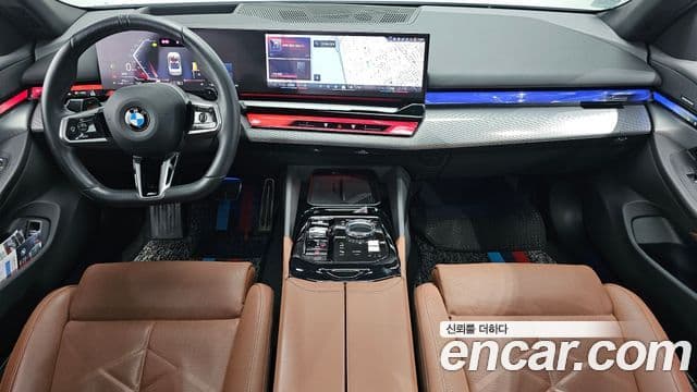 BMW 5 Series 2025 — фото 7 из 20
