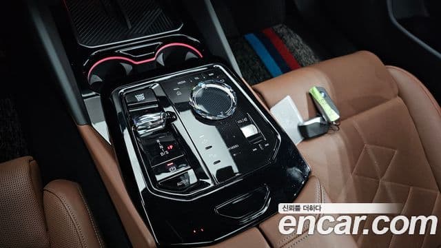 BMW 5 Series 2025 — ფოტო 9/20