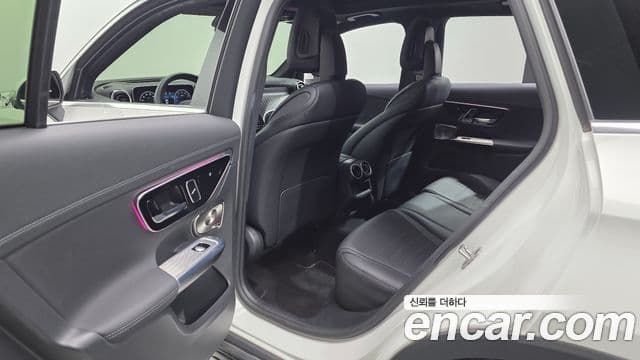 Mercedes-Benz GLC-Class 2023 — ფოტო 13/20
