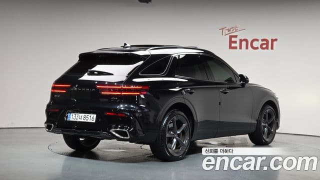 Genesis GV70 2024 — Şəkil 2/20