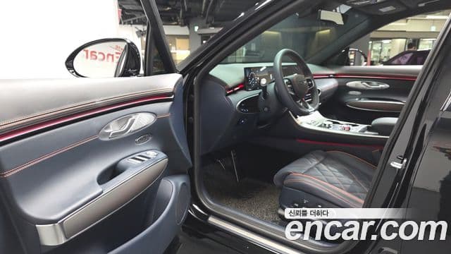 Genesis GV70 2024 — фото 10 из 20