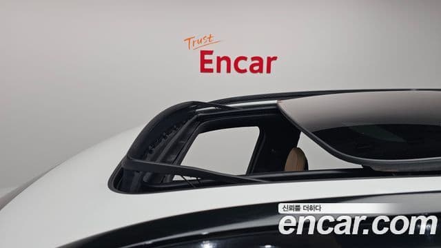 Volvo XC90 2019 — ფოტო 19/20