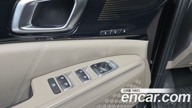 Kia Carnival 2025 — фото 13 из 20