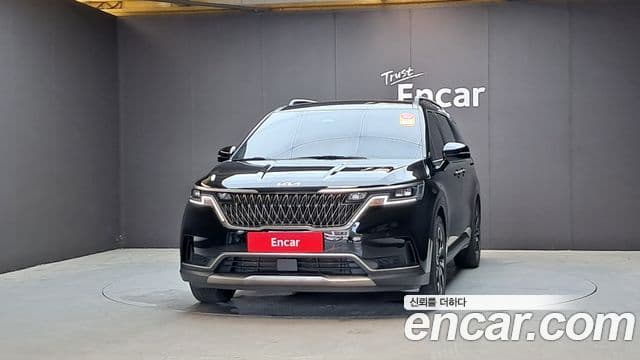 Kia Carnival 2022 — ფოტო 3/20