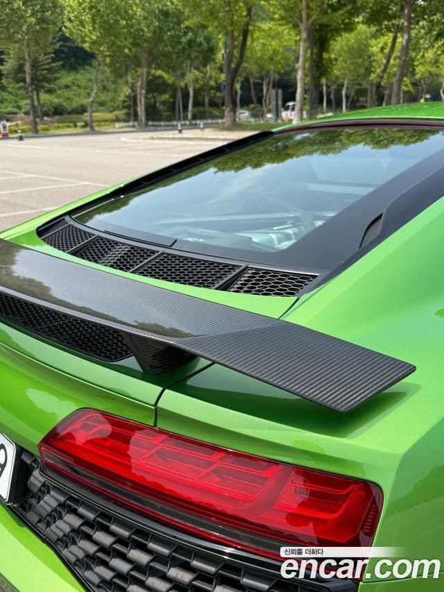Audi R8 2021 — Photo 18/20