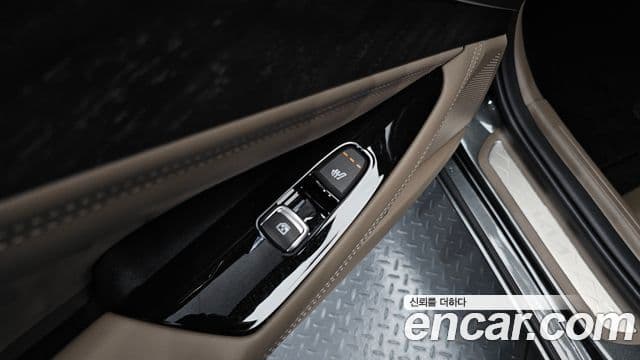 Kia K8 2022 — фото 18 из 20