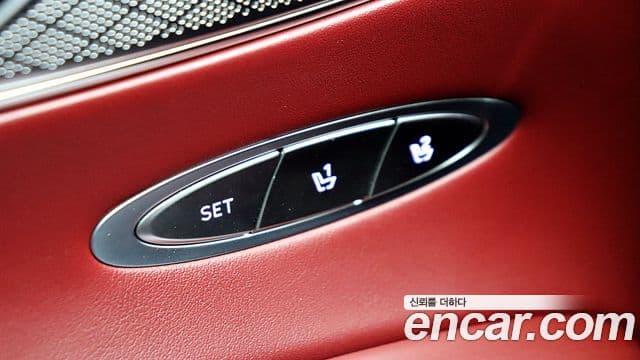 Genesis GV70 2021 — Şəkil 15/20