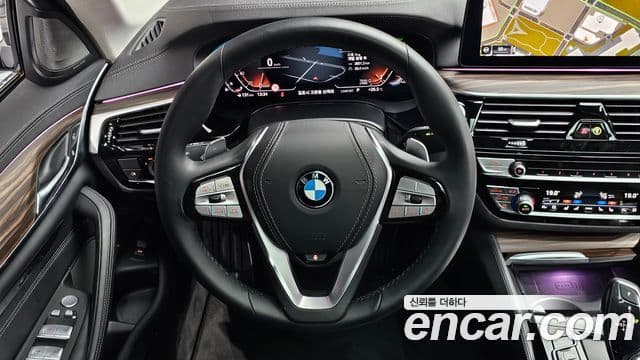 BMW 5 Series 2022 — Фото 13/20