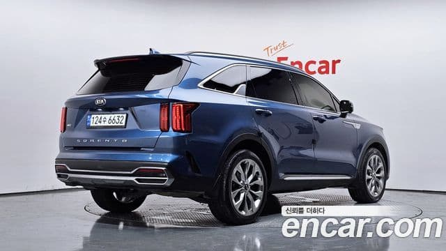 Kia Sorento 2020 — ფოტო 2/20