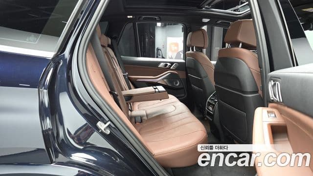 BMW X5 2021 — фото 13 из 20