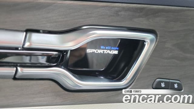 Kia Sportage 2021 — фото 18 из 20