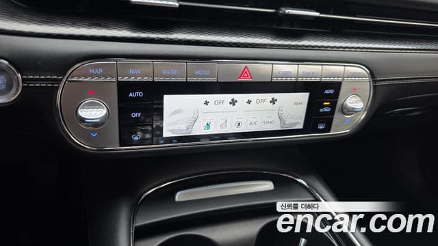 Genesis G90 2022 — фото 20 из 20