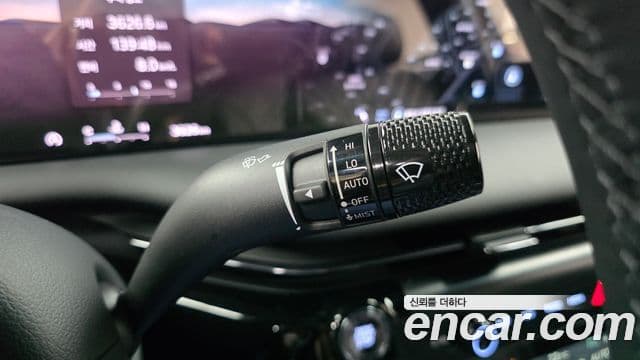 Genesis Electrified G80 2025 — ფოტო 18/20