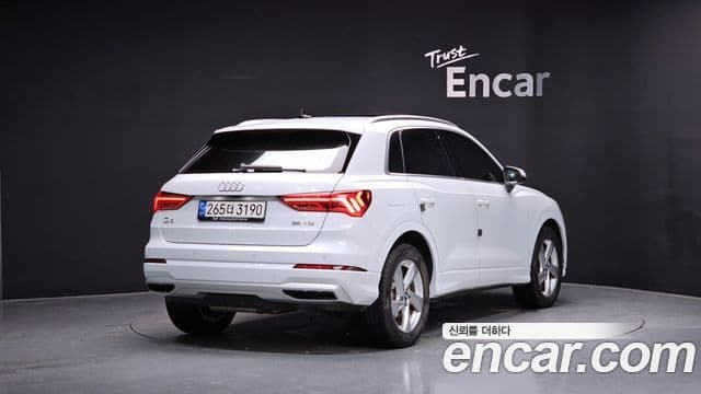 Audi Q3 2020 — фото 2 из 20