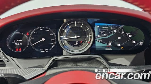 Porsche 911 2022 — Şəkil 8/20